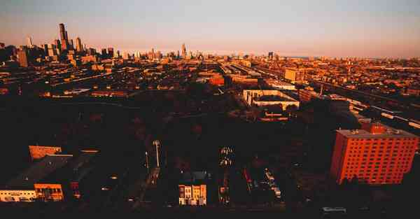 短视频运营怎么赚钱的_短视频运营怎么挣钱的