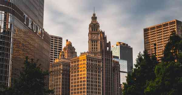 短视频运营商品包括_短视频运营商李素兰